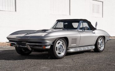 Chevrolet-Corvette-Cabriolet-1964-Silver-Black-12070-2