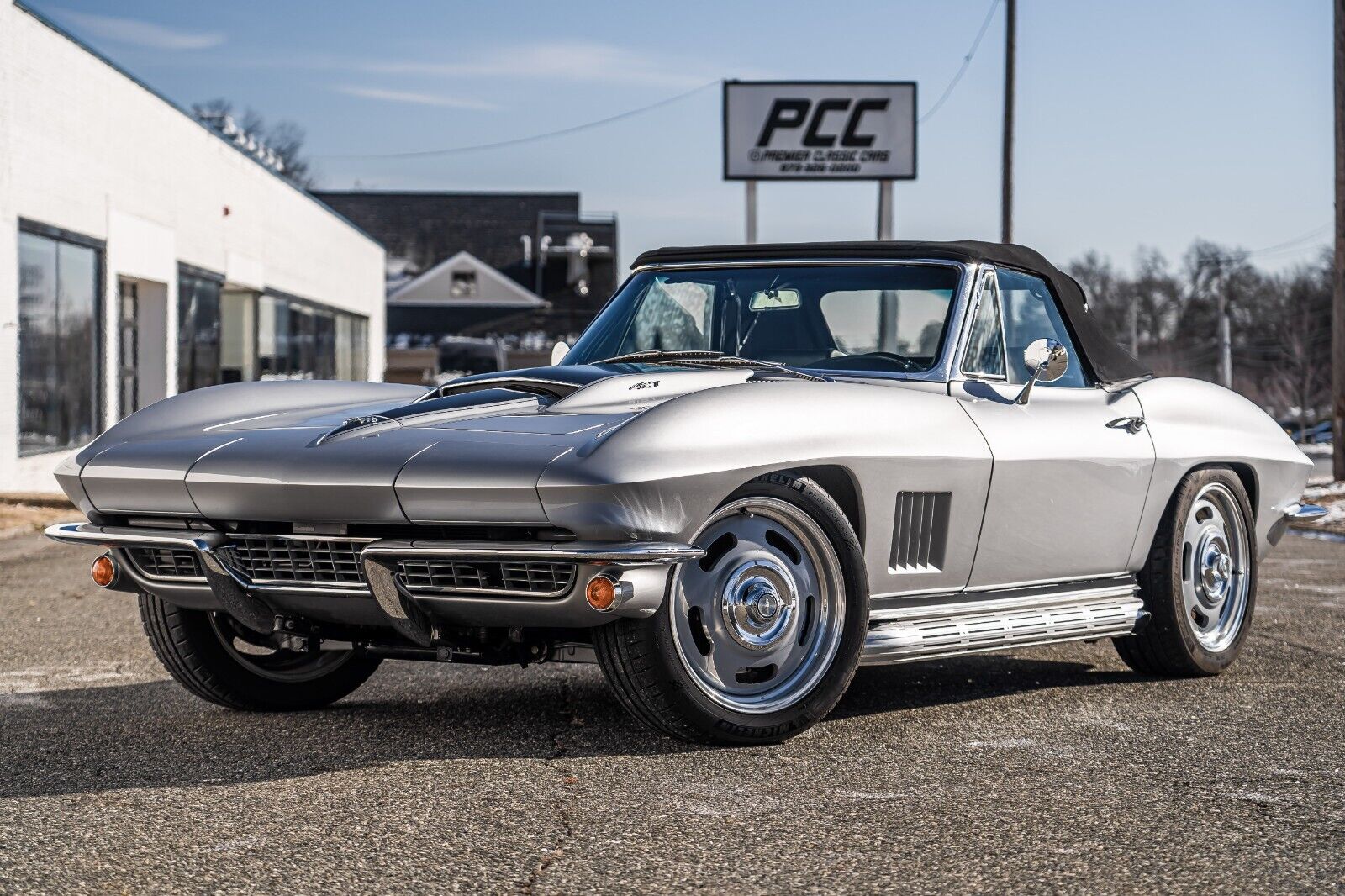 Chevrolet-Corvette-Cabriolet-1964-Silver-Black-12070-3