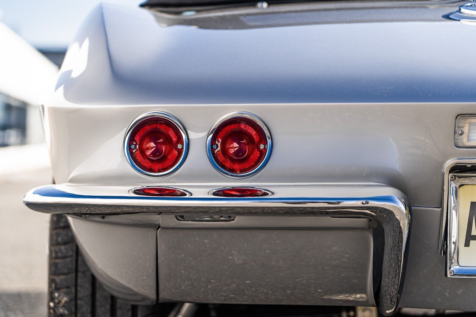 Chevrolet-Corvette-Cabriolet-1964-Silver-Black-12070-9