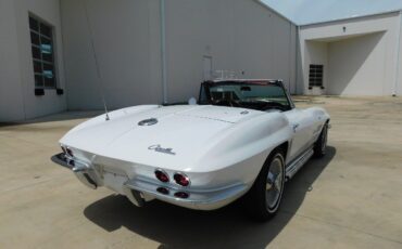 Chevrolet-Corvette-Cabriolet-1964-White-Red-58374-10