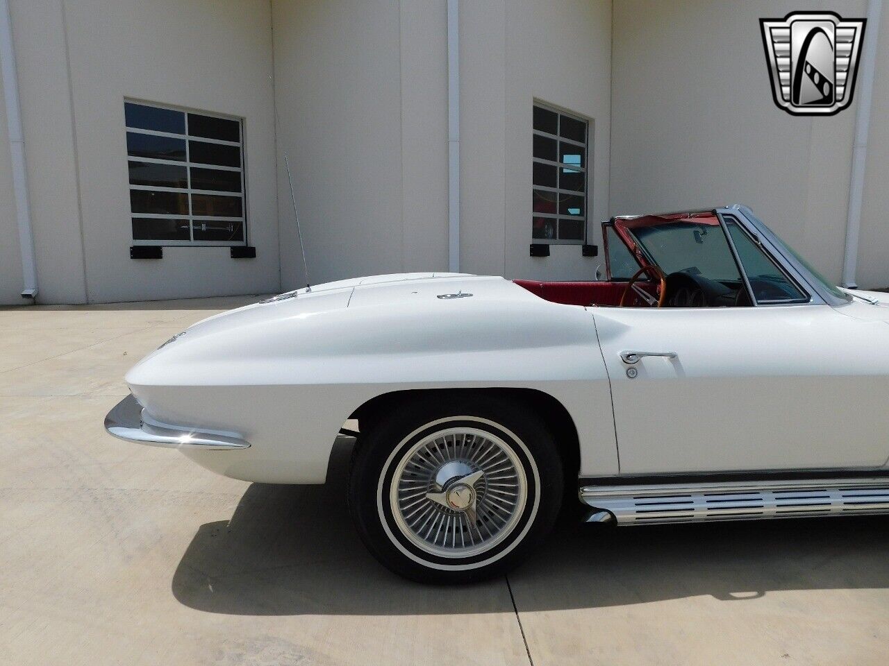 Chevrolet-Corvette-Cabriolet-1964-White-Red-58374-11