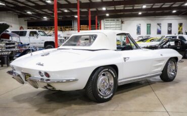 Chevrolet-Corvette-Cabriolet-1964-White-White-2121-7