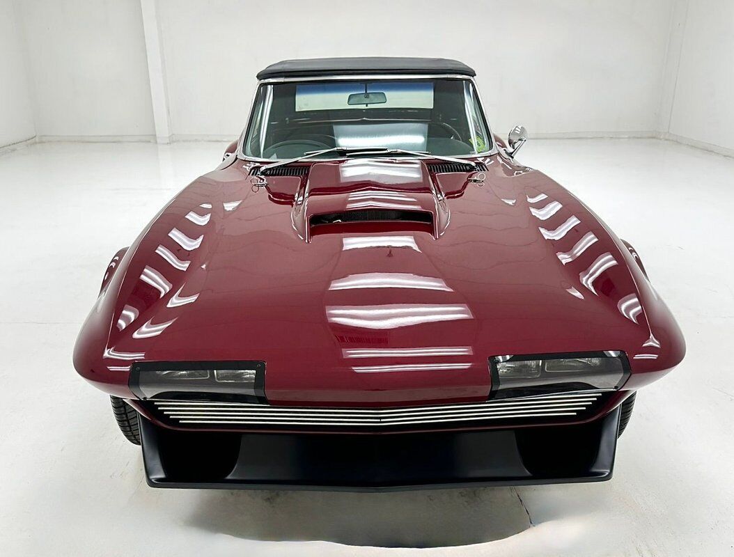 Chevrolet-Corvette-Cabriolet-1965-Marlboro-Maroon-Black-119338-10