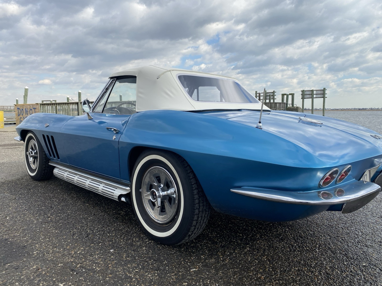 Chevrolet-Corvette-Cabriolet-1965-Nassau-blue-Black-62764-3