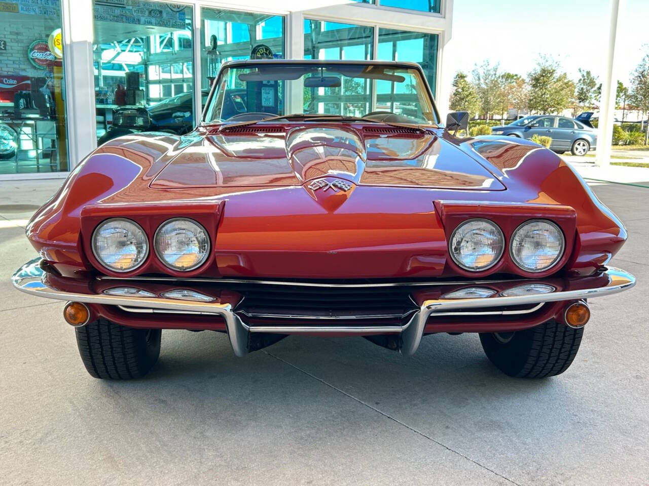 Chevrolet-Corvette-Cabriolet-1965-Red-White-94919-2