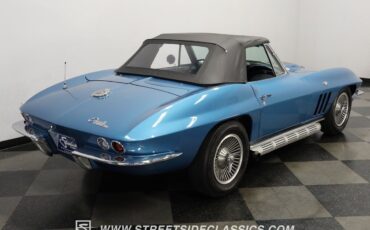 Chevrolet-Corvette-Cabriolet-1966-Blue-Blue-31384-10