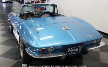 Chevrolet-Corvette-Cabriolet-1966-Blue-Blue-31384-7