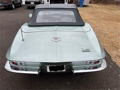 Chevrolet-Corvette-Cabriolet-1966-Green-101389-14