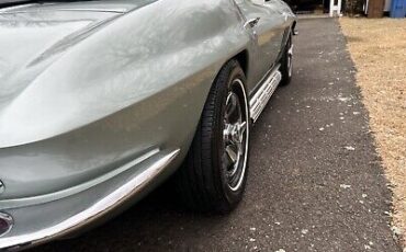 Chevrolet-Corvette-Cabriolet-1966-Green-101389-31