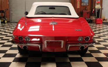 Chevrolet-Corvette-Cabriolet-1966-Red-Black-130357-10