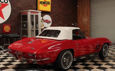 Chevrolet-Corvette-Cabriolet-1966-Red-Black-130357-11