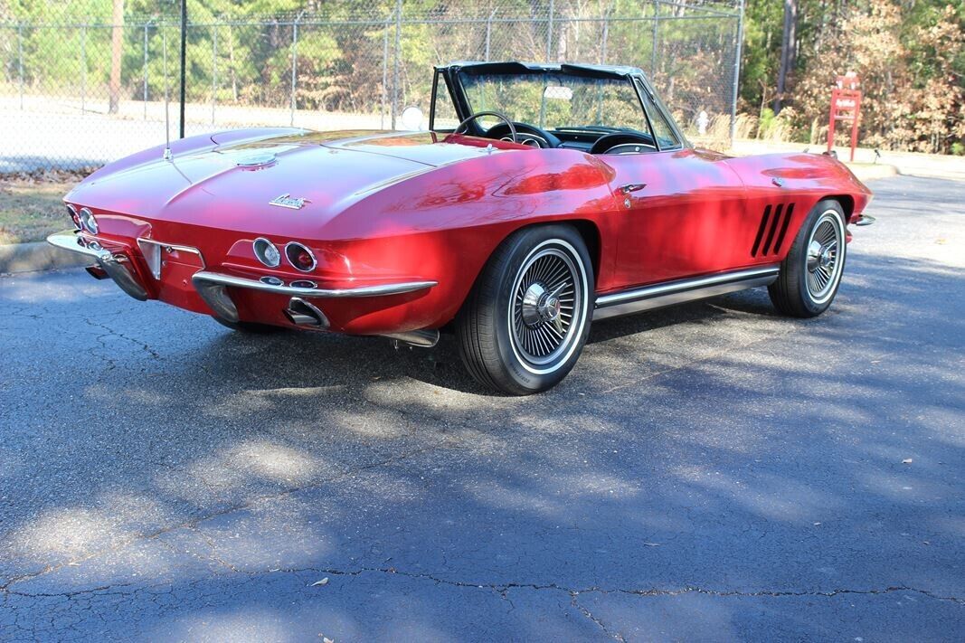 Chevrolet-Corvette-Cabriolet-1966-Red-Black-130357-25