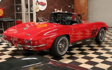 Chevrolet-Corvette-Cabriolet-1966-Red-Black-130357-5