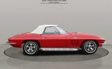 Chevrolet-Corvette-Cabriolet-1966-Red-Black-32613-5