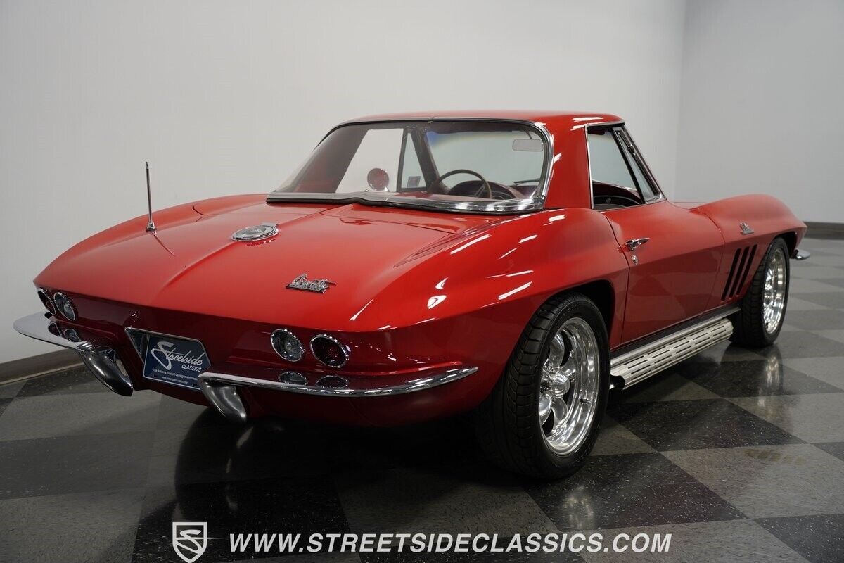 Chevrolet-Corvette-Cabriolet-1966-Red-Red-112078-10