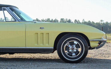 Chevrolet-Corvette-Cabriolet-1966-Yellow-Black-96561-10