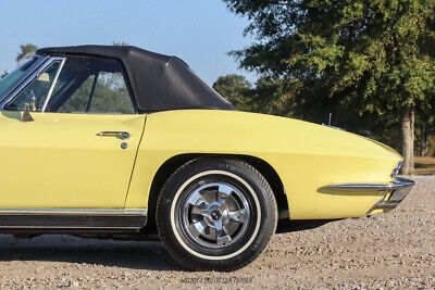 Chevrolet-Corvette-Cabriolet-1966-Yellow-Black-96561-4