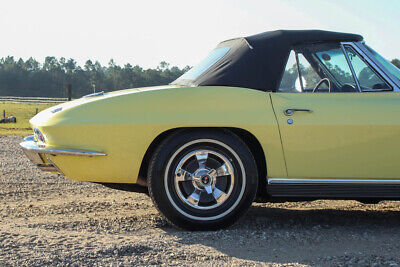 Chevrolet-Corvette-Cabriolet-1966-Yellow-Black-96561-9