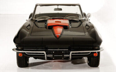 Chevrolet-Corvette-Cabriolet-1967-Black-Black-0-3