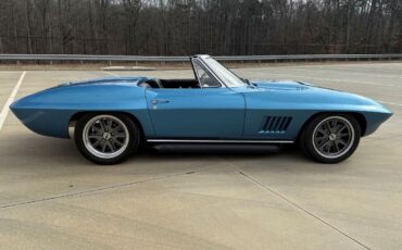 Chevrolet-Corvette-Cabriolet-1967-Blue-Black-1820-5