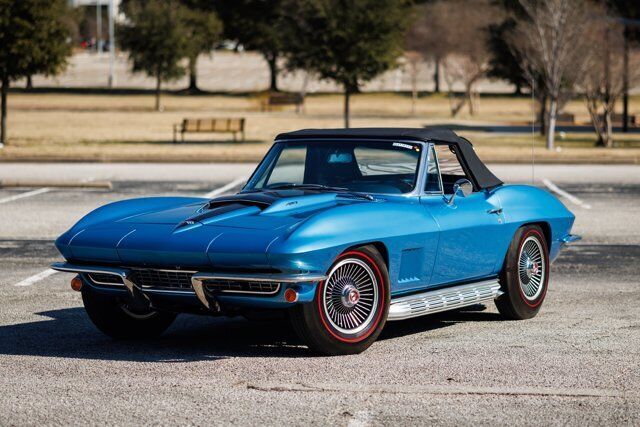 Chevrolet-Corvette-Cabriolet-1967-Blue-Blue-1788-11