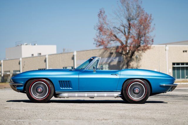 Chevrolet-Corvette-Cabriolet-1967-Blue-Blue-1788-15