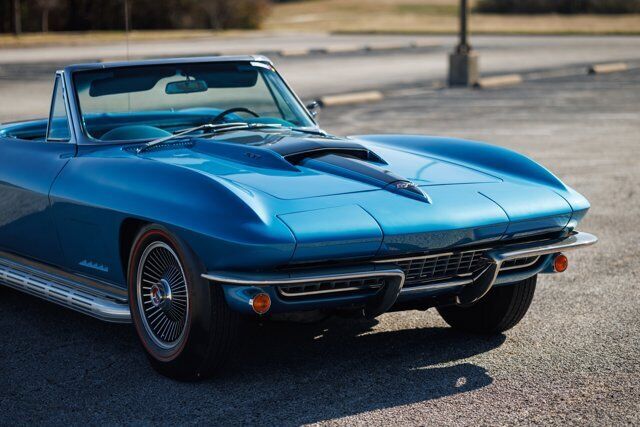 Chevrolet-Corvette-Cabriolet-1967-Blue-Blue-1788-27