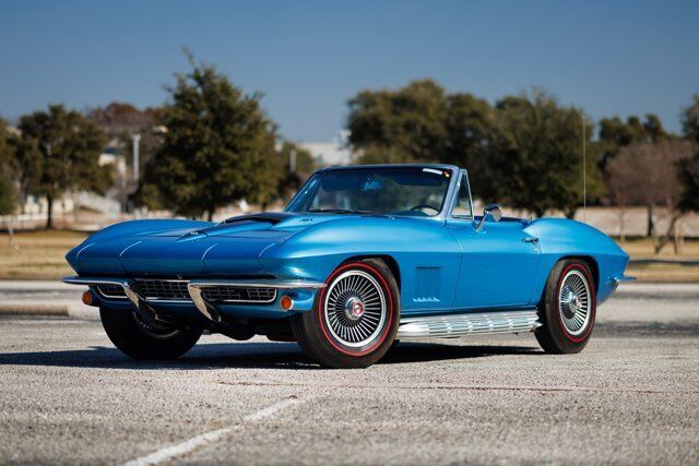 Chevrolet-Corvette-Cabriolet-1967-Blue-Blue-1788-3