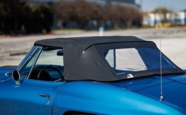 Chevrolet-Corvette-Cabriolet-1967-Blue-Blue-1788-33