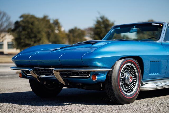 Chevrolet-Corvette-Cabriolet-1967-Blue-Blue-1788-35