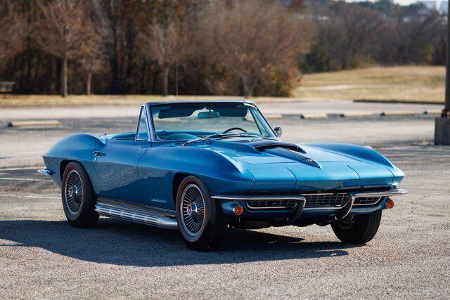 Chevrolet-Corvette-Cabriolet-1967-Blue-Blue-1788-6