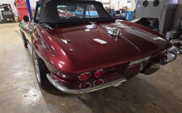 Chevrolet-Corvette-Cabriolet-1967-MARLBORO-MAROON-BLACK-LEATHER-83881-10