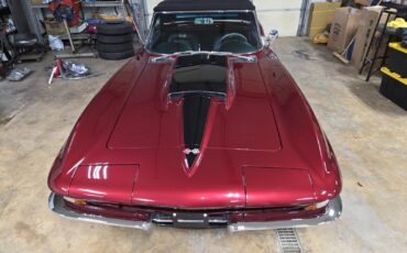 Chevrolet-Corvette-Cabriolet-1967-MARLBORO-MAROON-BLACK-LEATHER-83881-4