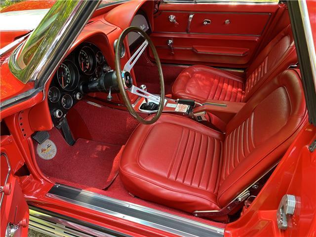 Chevrolet-Corvette-Cabriolet-1967-Red-Red-275-15