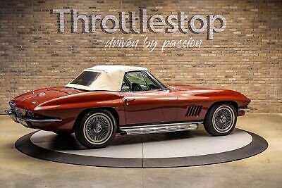 Chevrolet-Corvette-Cabriolet-1967-Red-White-126559-5