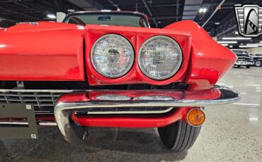 Chevrolet-Corvette-Cabriolet-1967-Red-White-68053-9