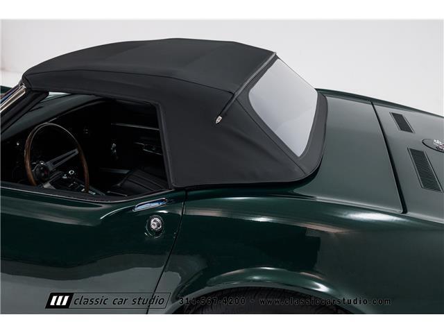 Chevrolet-Corvette-Cabriolet-1968-Green-Black-127320-19