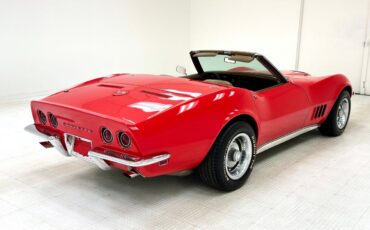 Chevrolet-Corvette-Cabriolet-1968-Red-Saddle-180834-7