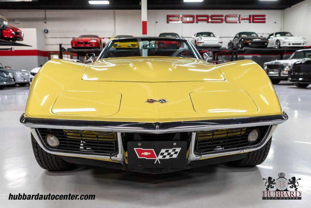 Chevrolet-Corvette-Cabriolet-1968-Yellow-Black-110768-2