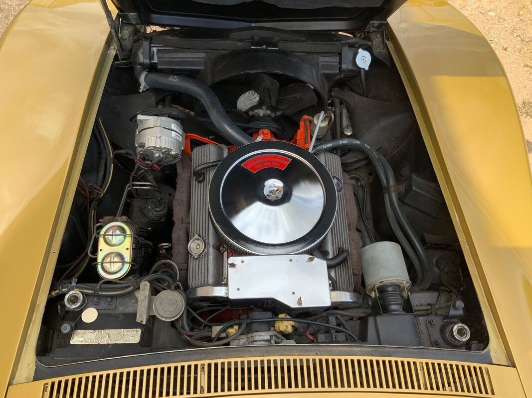 Chevrolet-Corvette-Cabriolet-1969-Gold-Black-88081-7