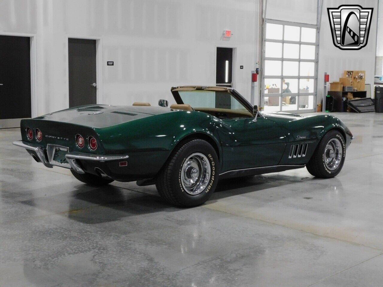 Chevrolet-Corvette-Cabriolet-1969-Green-Tan-56-4