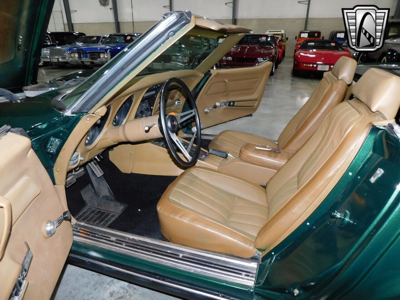 Chevrolet-Corvette-Cabriolet-1969-Green-Tan-56-6