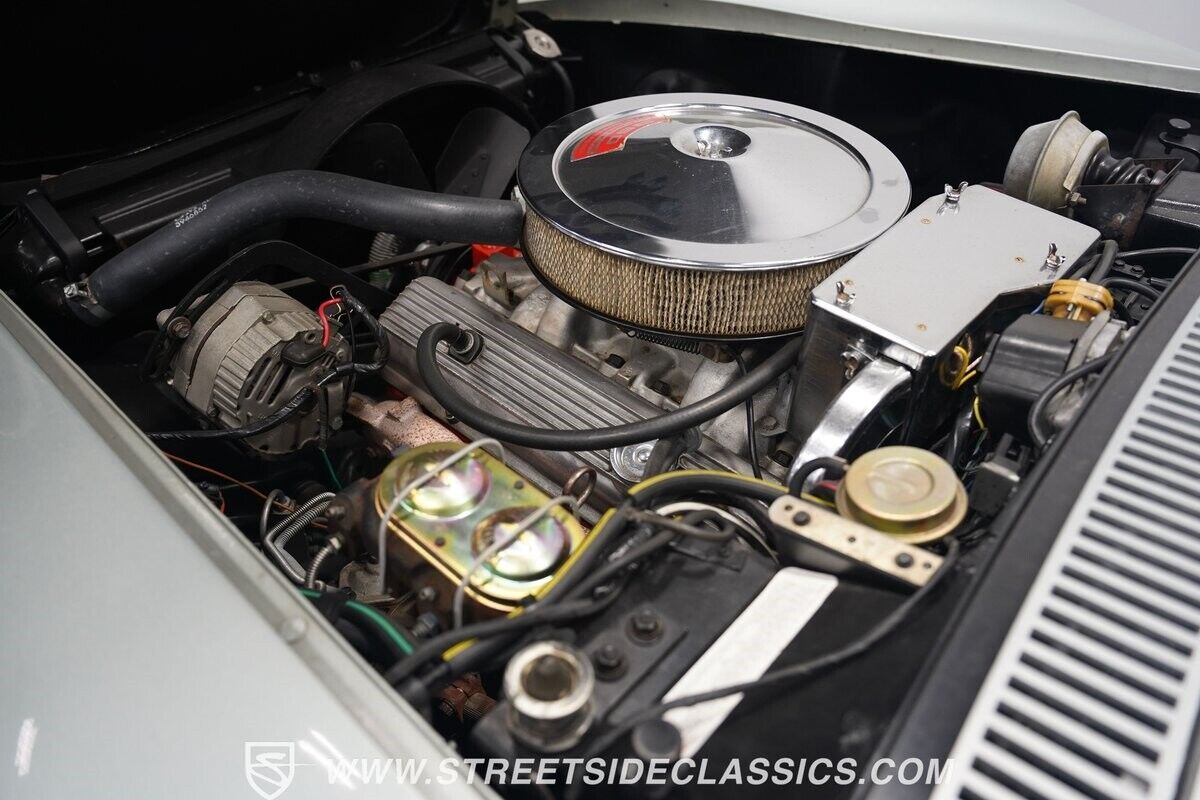 Chevrolet-Corvette-Cabriolet-1970-Silver-Black-92529-3