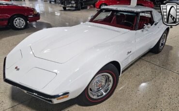 Chevrolet-Corvette-Cabriolet-1971-White-Red-6782-2