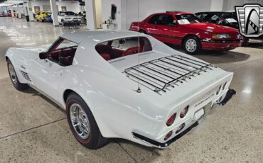 Chevrolet-Corvette-Cabriolet-1971-White-Red-6782-3