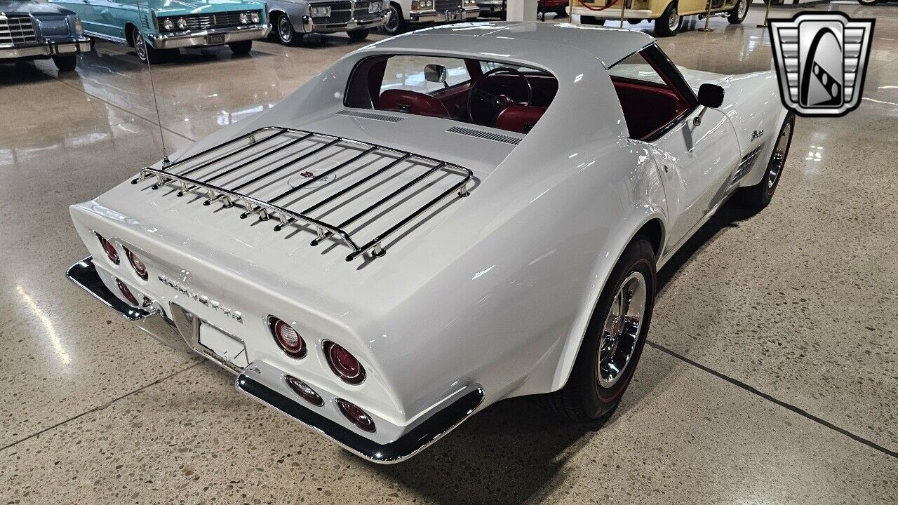 Chevrolet-Corvette-Cabriolet-1971-White-Red-6782-4