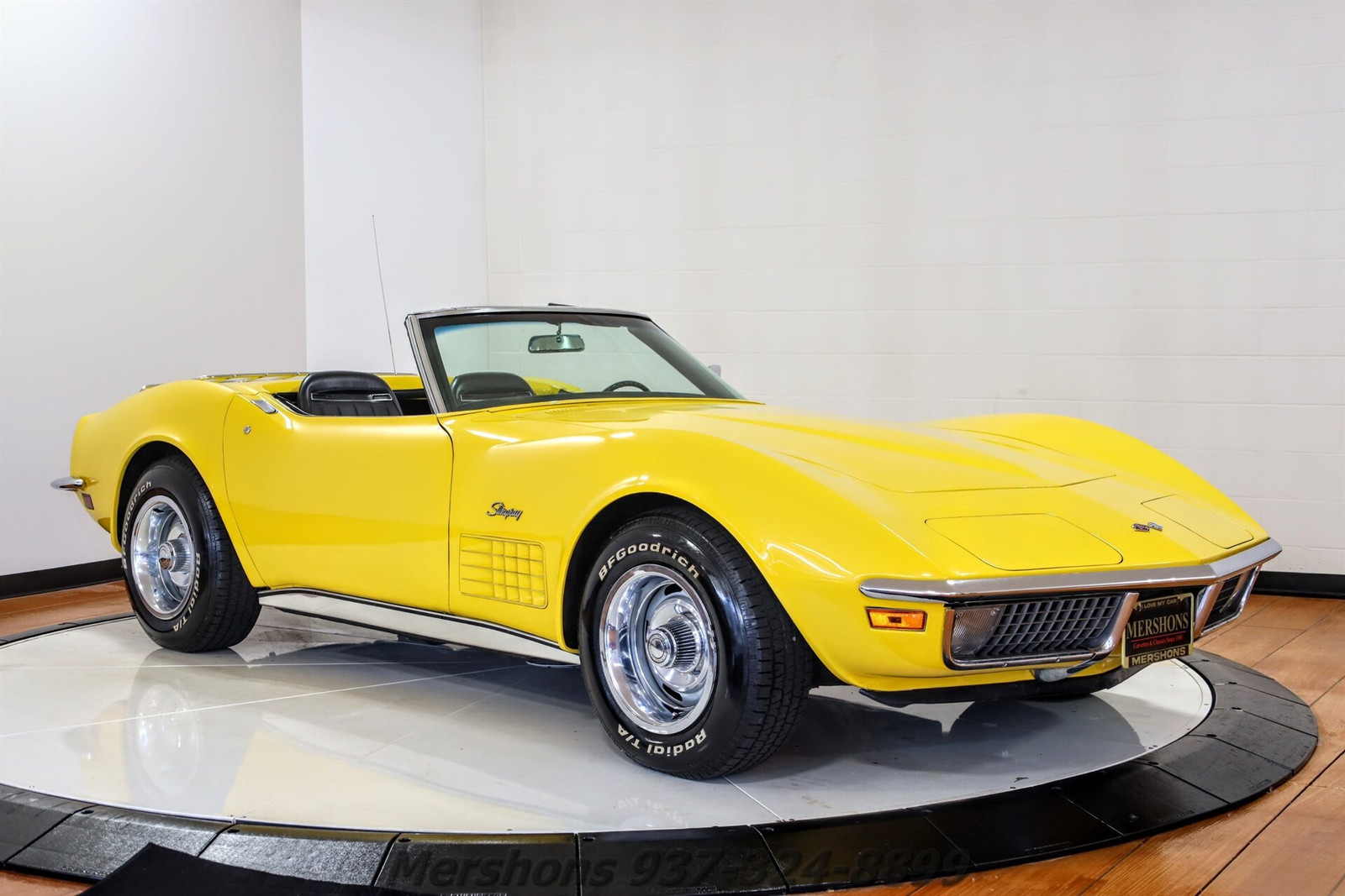 Chevrolet-Corvette-Cabriolet-1971-Yellow-Black-111843-6