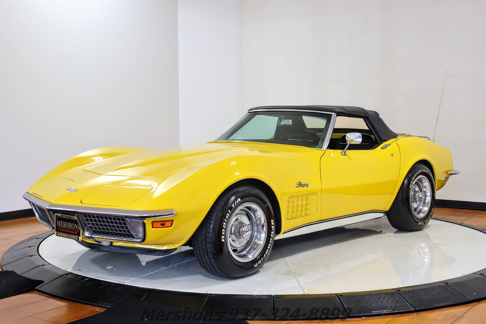 Chevrolet-Corvette-Cabriolet-1971-Yellow-Black-111843-9