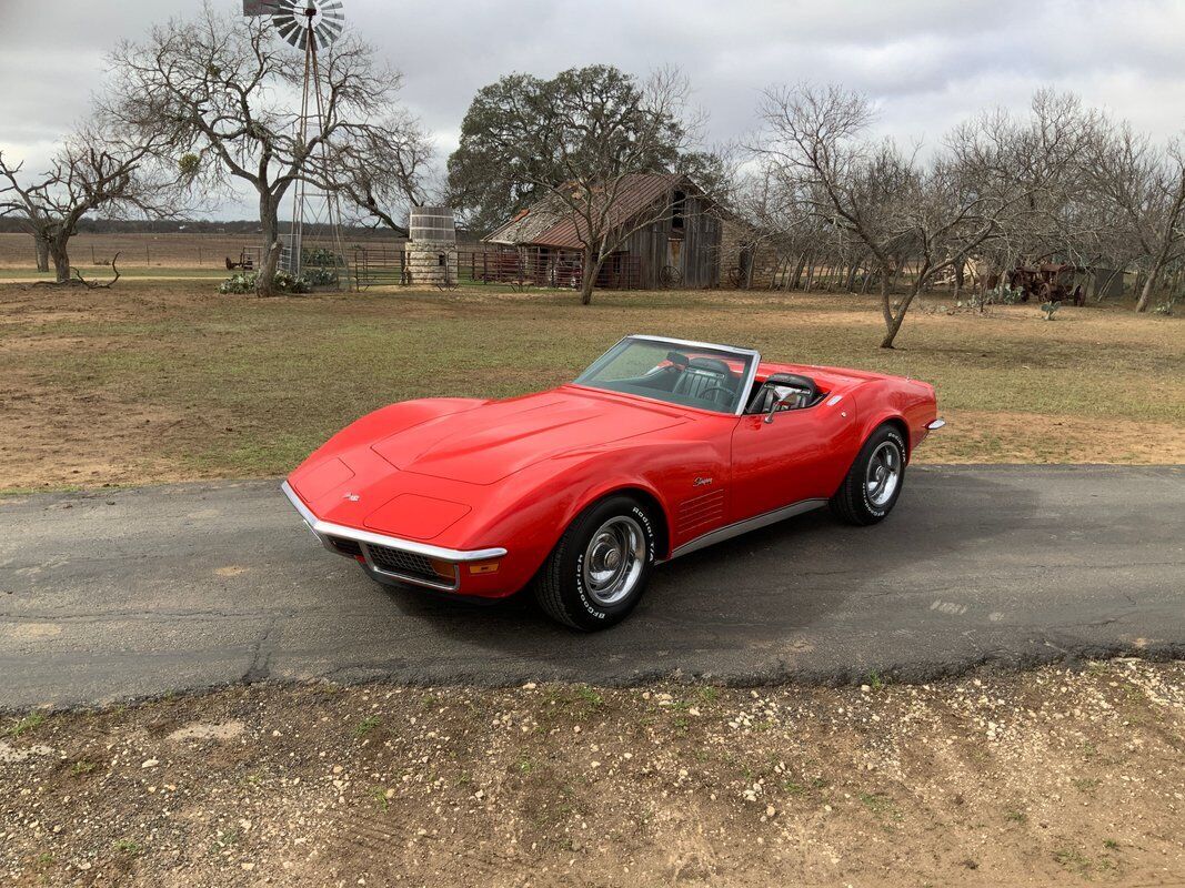 Chevrolet-Corvette-Cabriolet-1972-Red-Black-141268-10