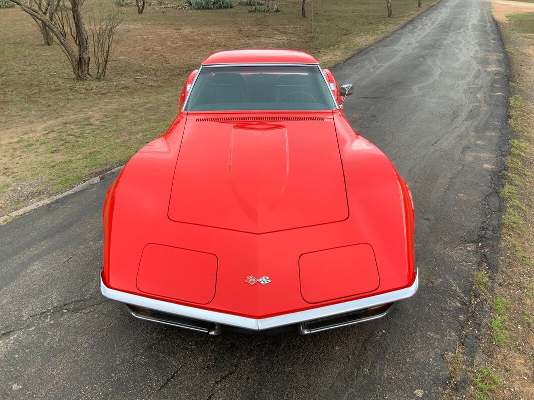 Chevrolet-Corvette-Cabriolet-1972-Red-Black-141268-8